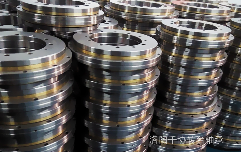 YRT轉(zhuǎn)臺軸承硬度的重要性