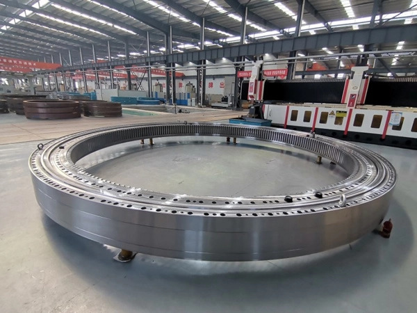 超大型盾構機有了“中國心”，我國首臺套直徑 8 米主軸承研制成功